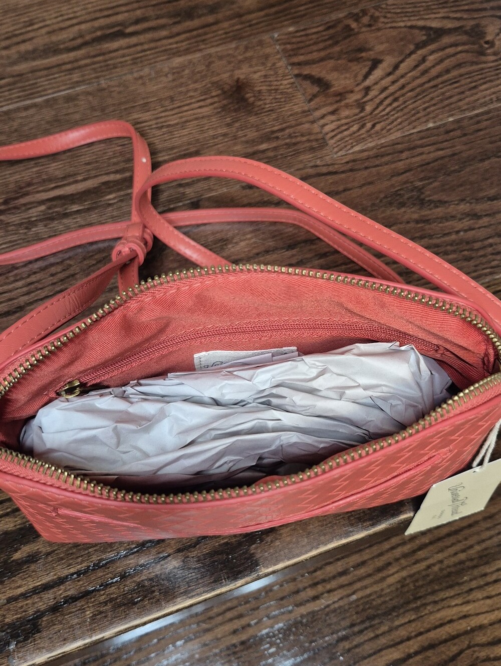 Universal Thread crossbody red purse - Picture 9 of 10